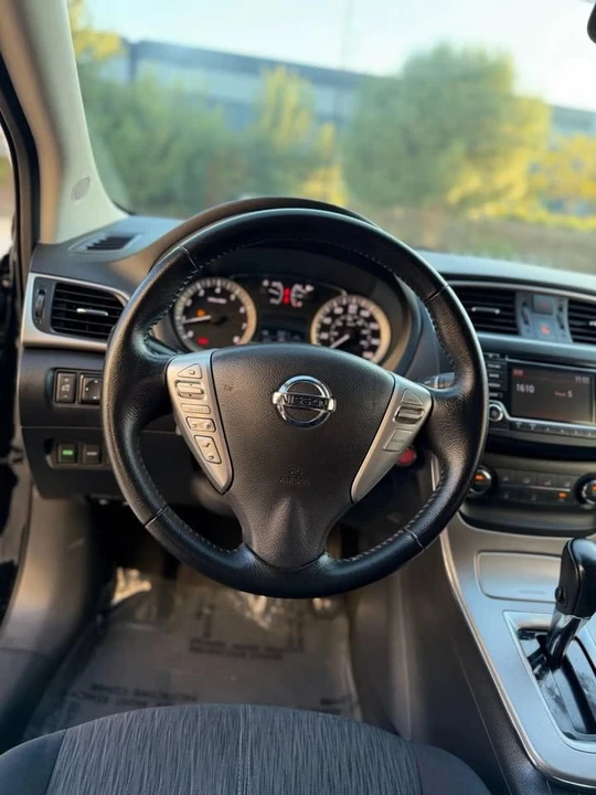 2015 Nissan Sentra 7th Gen - Image 3 of 15