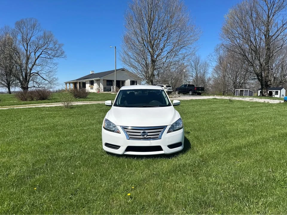 2015 Nissan Sentra 7th Gen - Image 3 of 18
