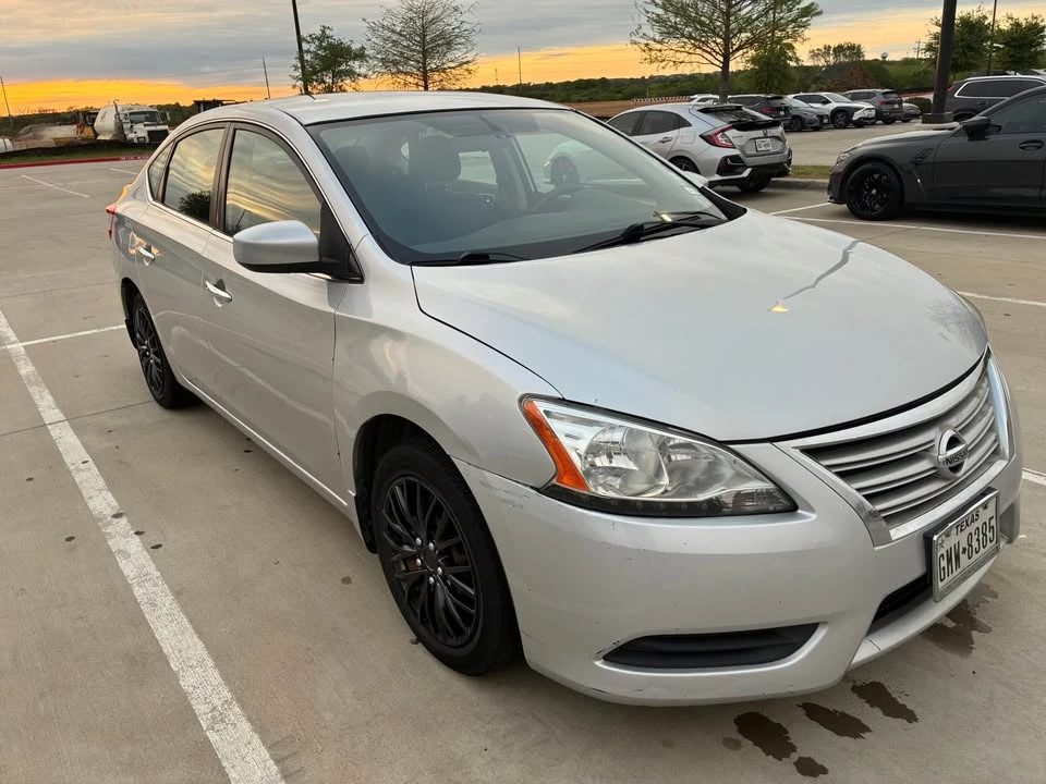 2015 Nissan Sentra 7th Gen - Image 3 of 14