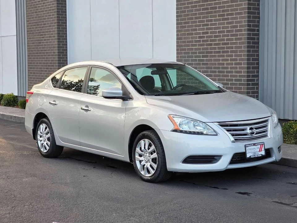 2015 Nissan Sentra 7th Gen - Image 13 of 20
