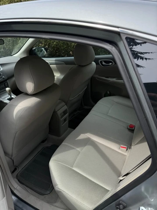 2015 Nissan Sentra 7th Gen - Image 9 of 10