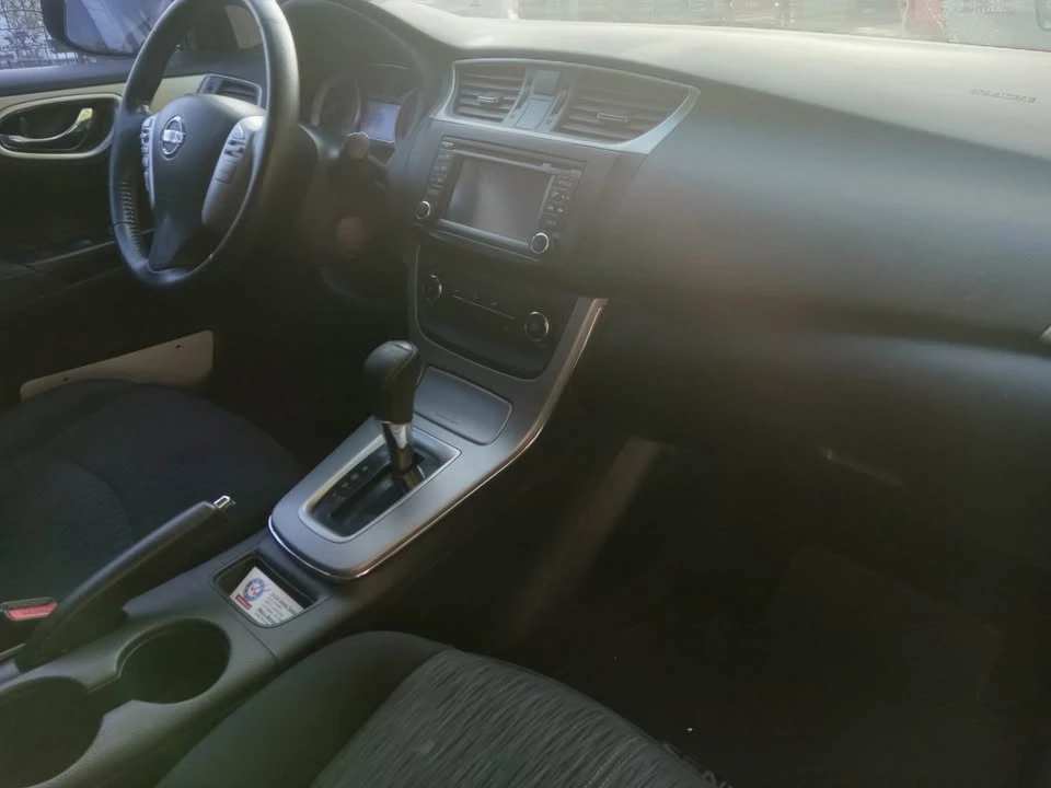 2015 Nissan Sentra 7th Gen - Image 5 of 8