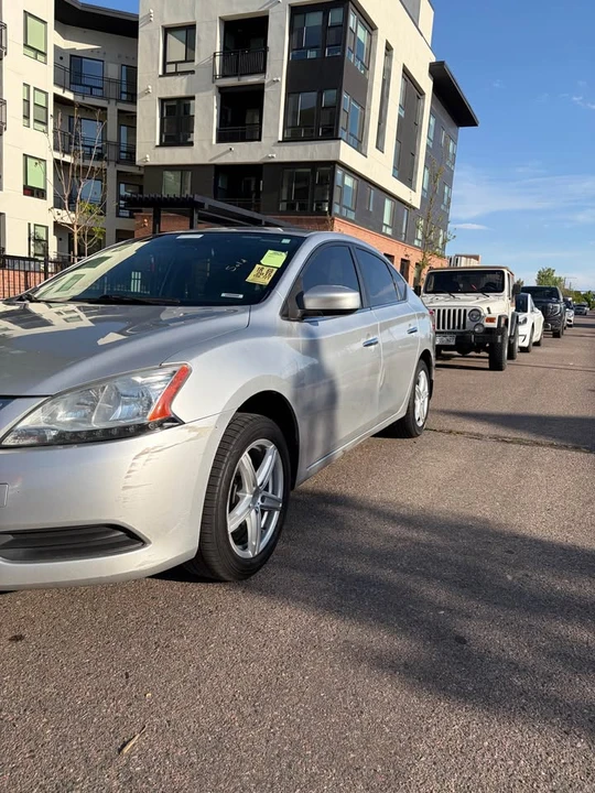 2015 Nissan Sentra 7th Gen - Image 4 of 8