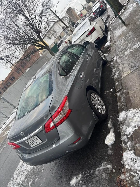 2015 Nissan Sentra 7th Gen - Image 4 of 5