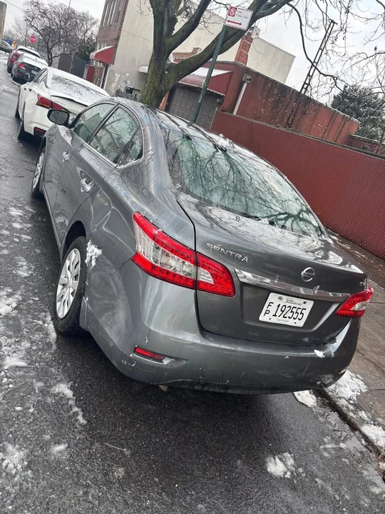 2015 Nissan Sentra 7th Gen - Image 5 of 5