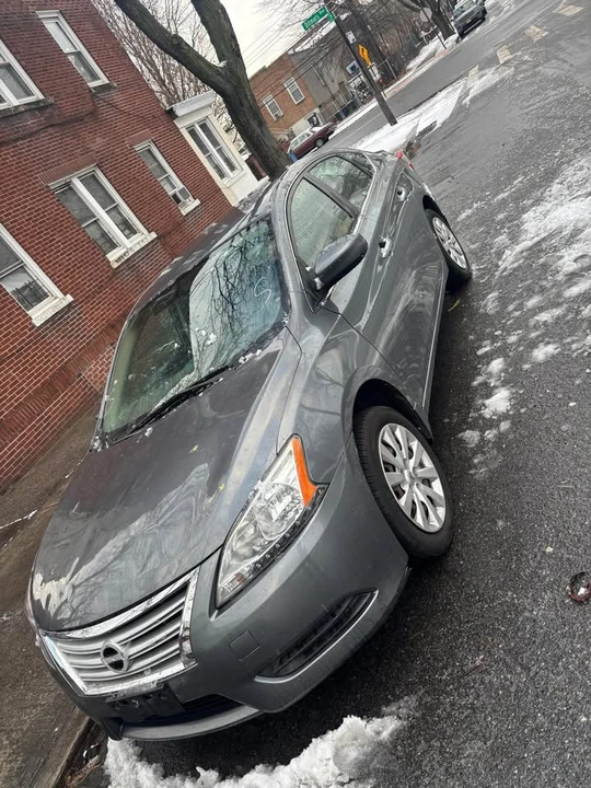 2015 Nissan Sentra 7th Gen - Image 2 of 5