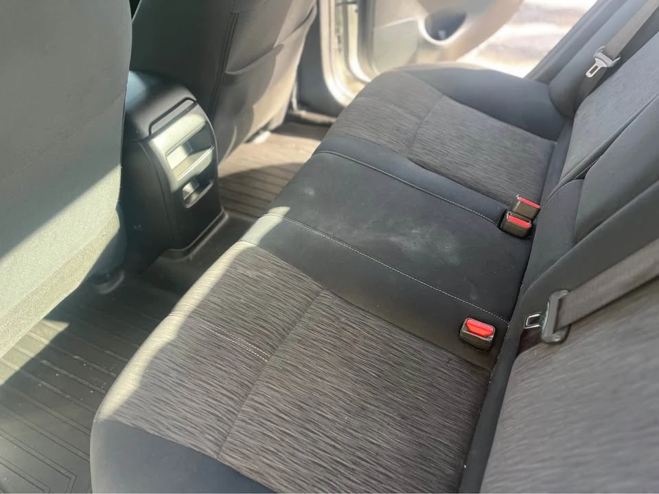 2015 Nissan Sentra 7th Gen - Image 11 of 16