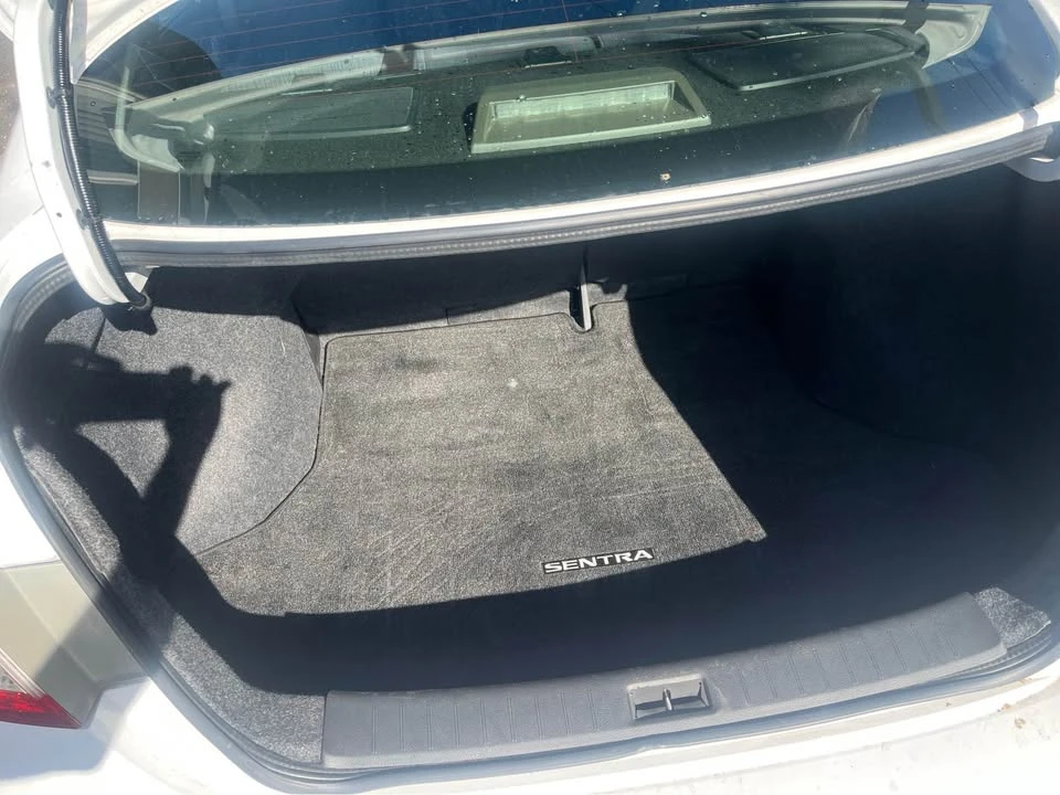 2015 Nissan Sentra 7th Gen - Image 13 of 16