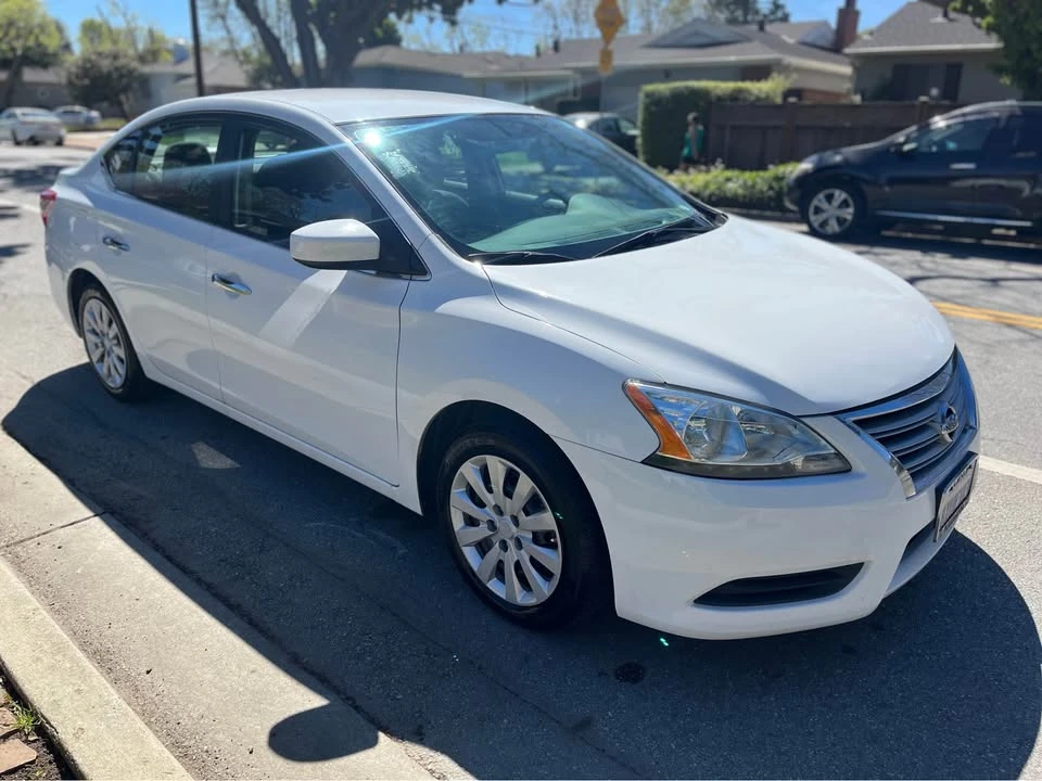 2015 Nissan Sentra 7th Gen - Image 3 of 16