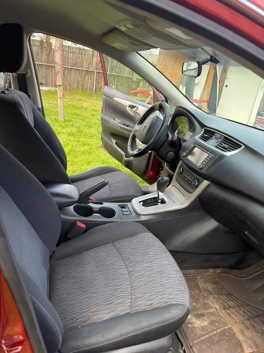 2015 Nissan Sentra 7th Gen - Image 10 of 15