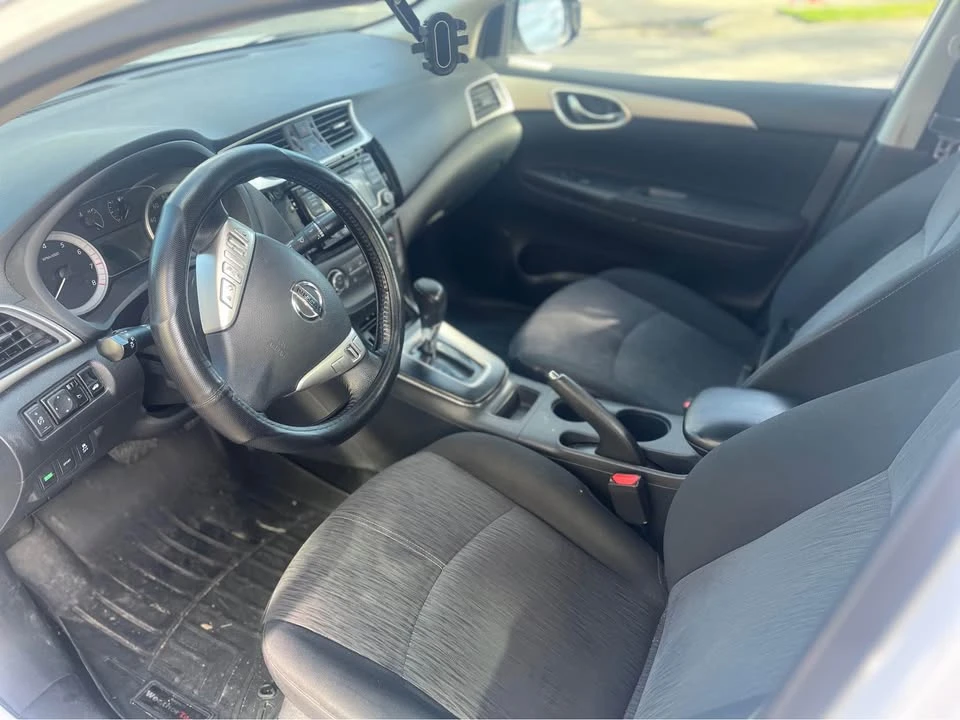 2015 Nissan Sentra 7th Gen - Image 10 of 16