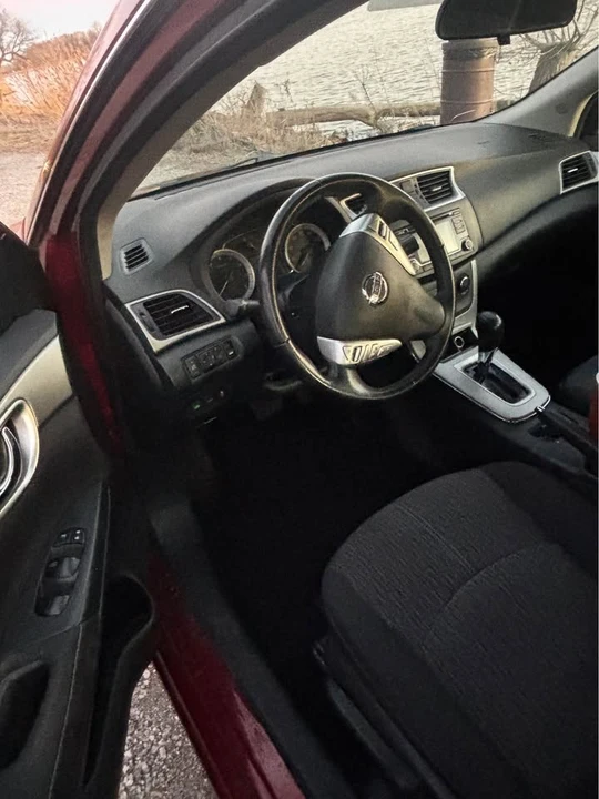 2015 Nissan Sentra 7th Gen - Image 3 of 4