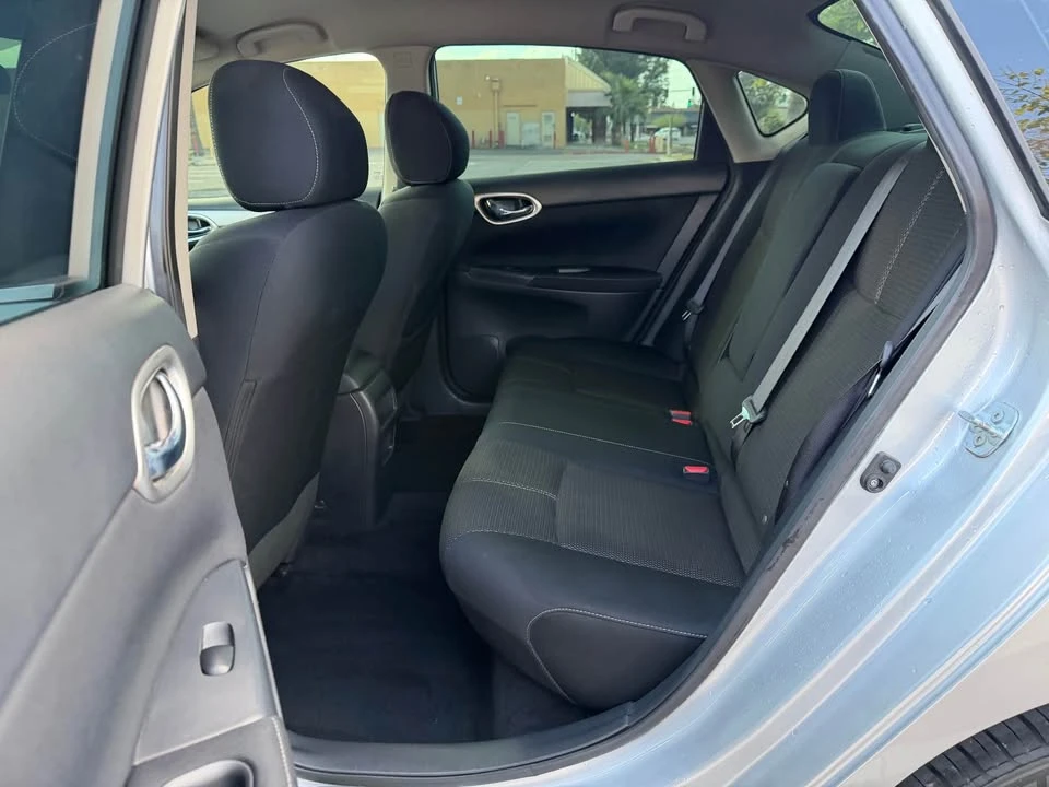 2015 Nissan Sentra 7th Gen - Image 9 of 11