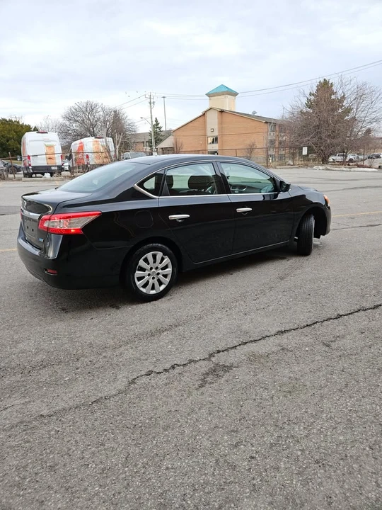2015 Nissan Sentra 7th Gen - Image 6 of 11