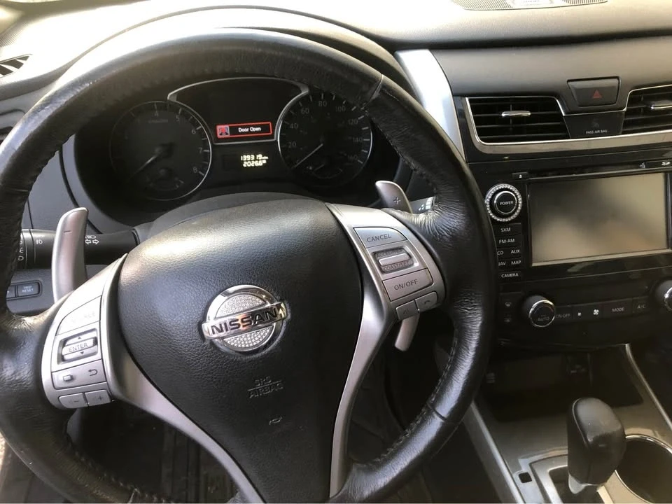 2015 Nissan Altima 5th Gen - Image 2 of 3