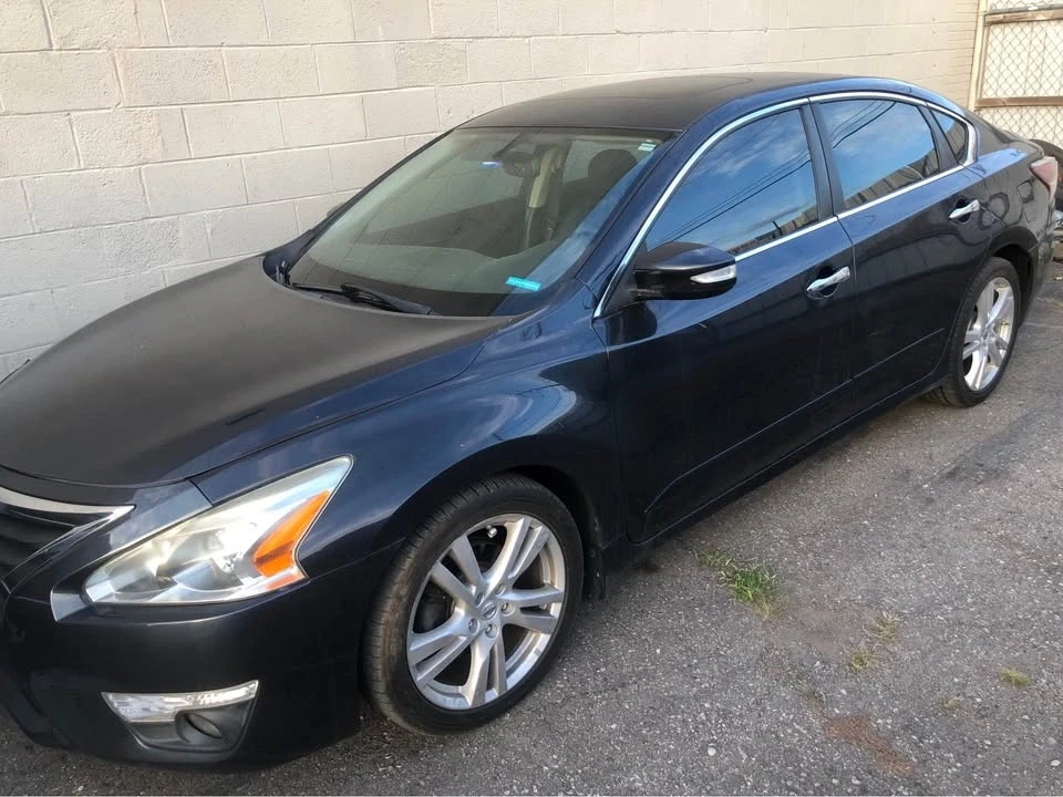 2015 Nissan Altima 5th Gen - Image 3 of 3
