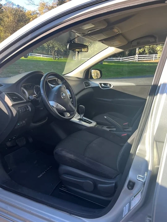 2015 Nissan Sentra 7th Gen - Image 3 of 3