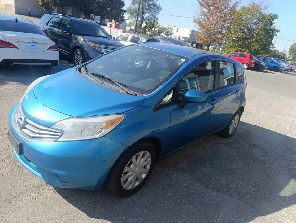 2015 Nissan Versa - Image 2 of 15