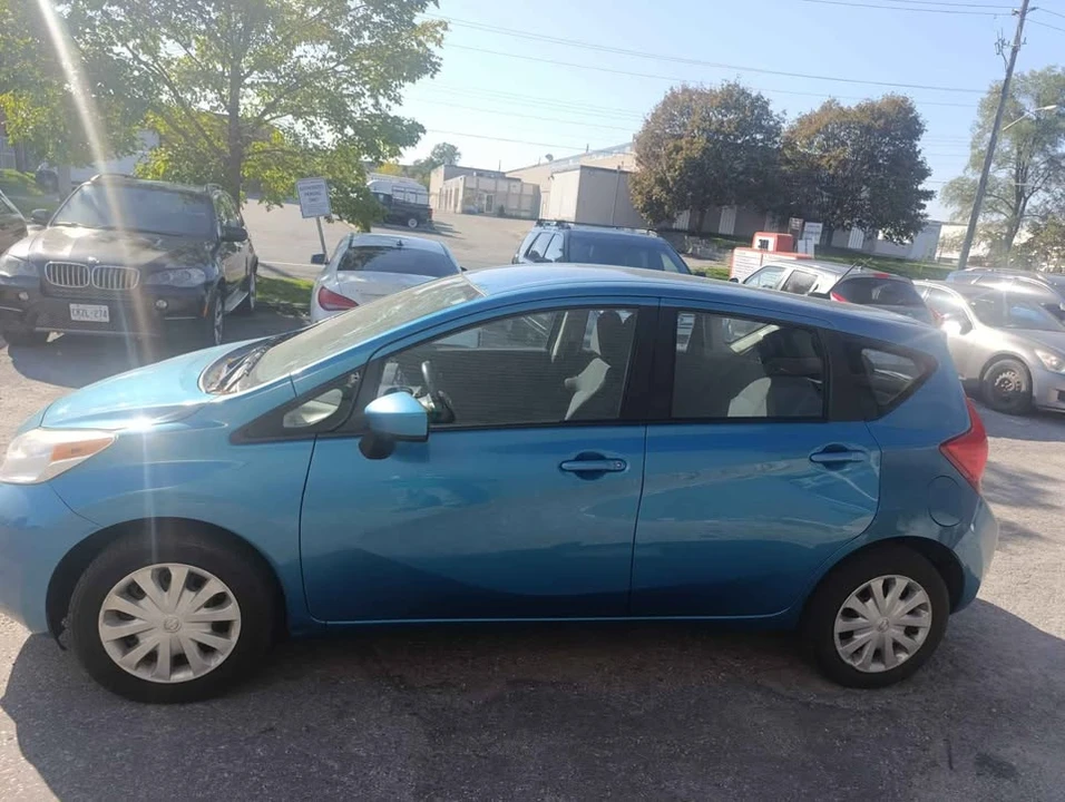 2015 Nissan Versa - Image 3 of 15