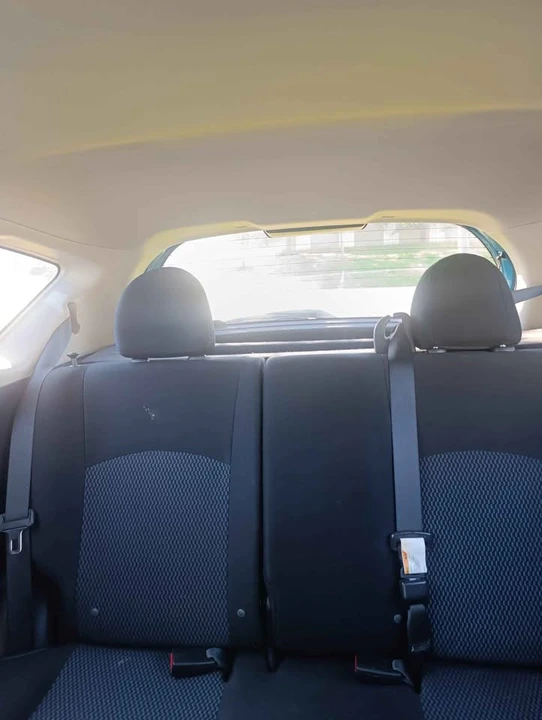 2015 Nissan Versa - Image 13 of 15