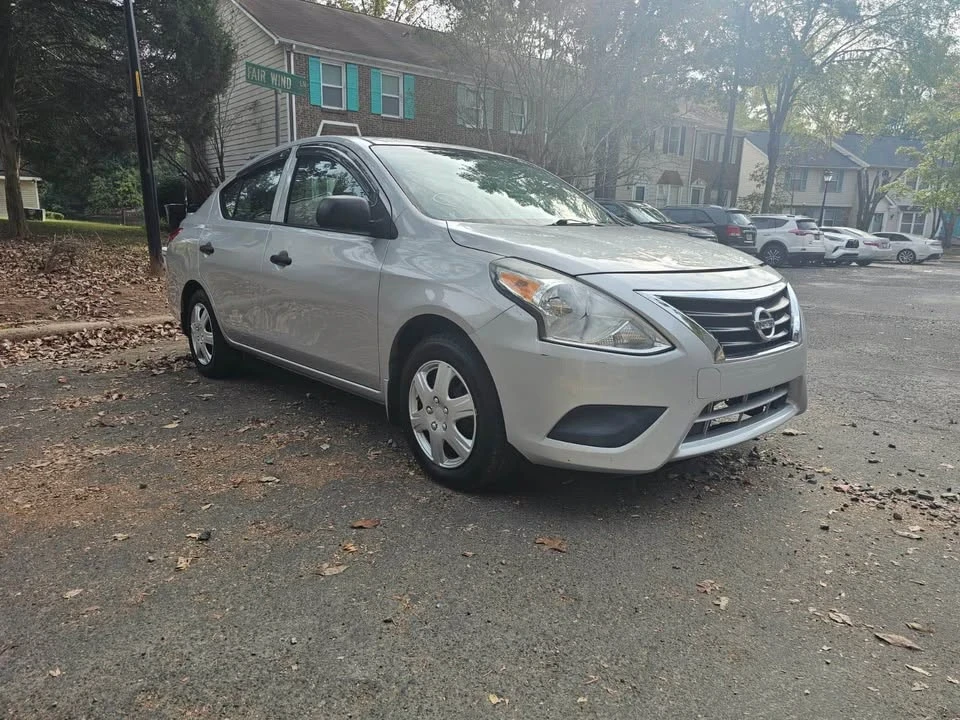 2015 Nissan Versa - Image 3 of 13