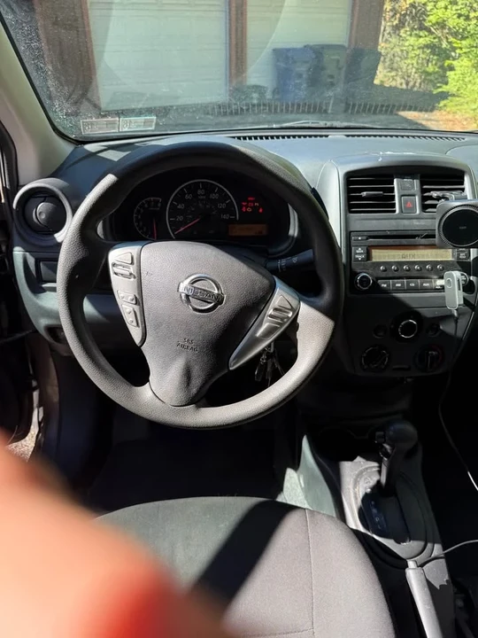 2015 Nissan Versa - Image 7 of 16