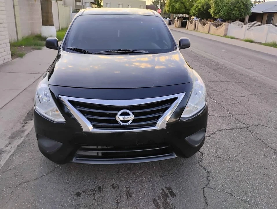 2015 Nissan Versa - Image 9 of 15