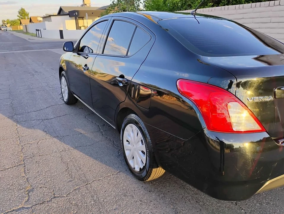 2015 Nissan Versa - Image 7 of 15