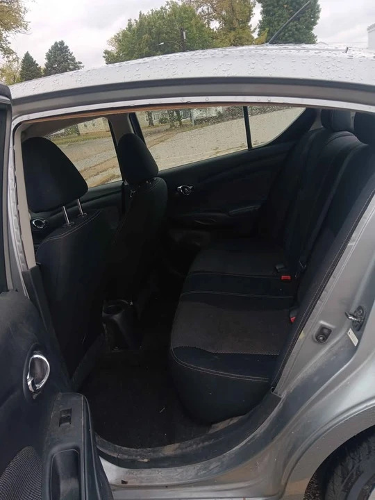 2015 Nissan Versa - Image 3 of 7