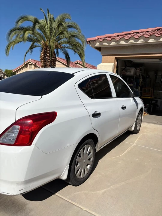 2015 Nissan Versa - Image 2 of 12