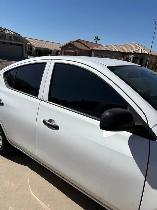 2015 Nissan Versa - Image 6 of 12