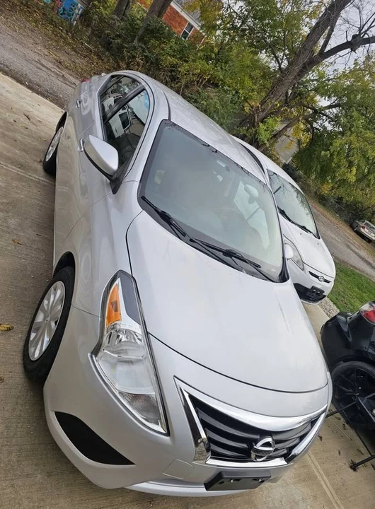 2015 Nissan Versa - Image 13 of 13