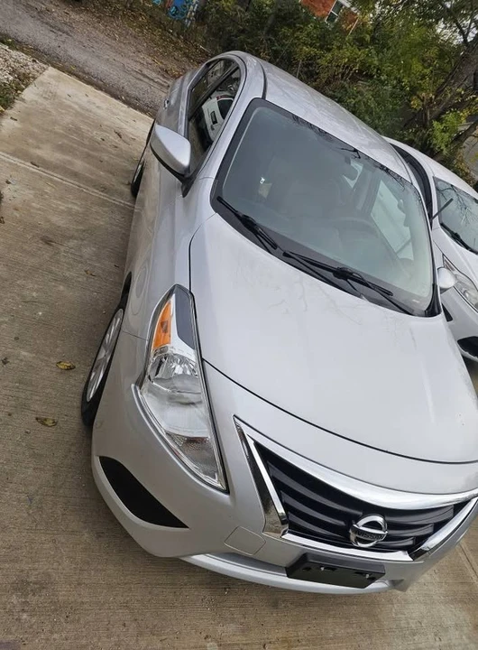 2015 Nissan Versa - Image 12 of 13