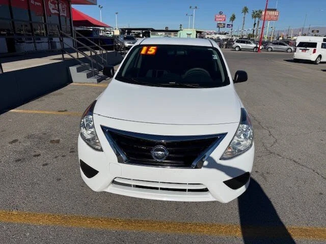 2015 Nissan Versa - Image 3 of 15