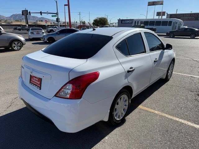 2015 Nissan Versa - Image 7 of 15