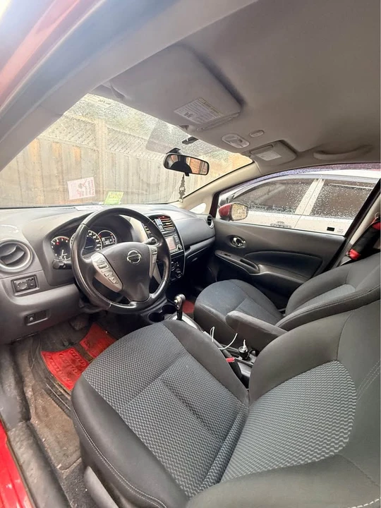 2015 Nissan Versa - Image 6 of 7