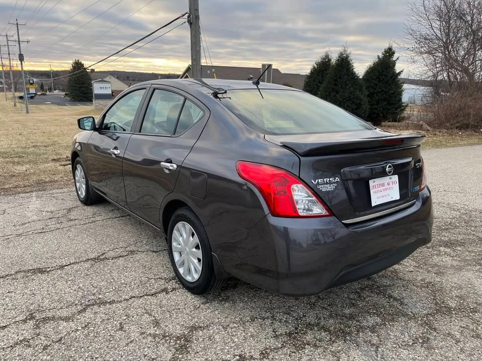 2015 Nissan Versa - Image 3 of 20