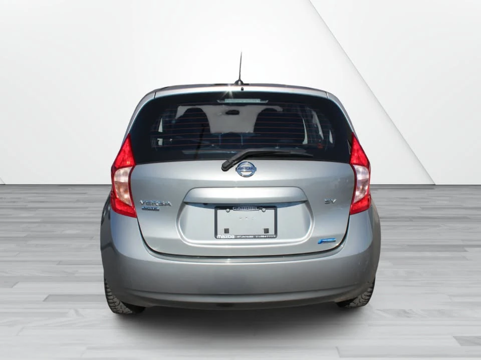 2015 Nissan Versa - Image 5 of 8