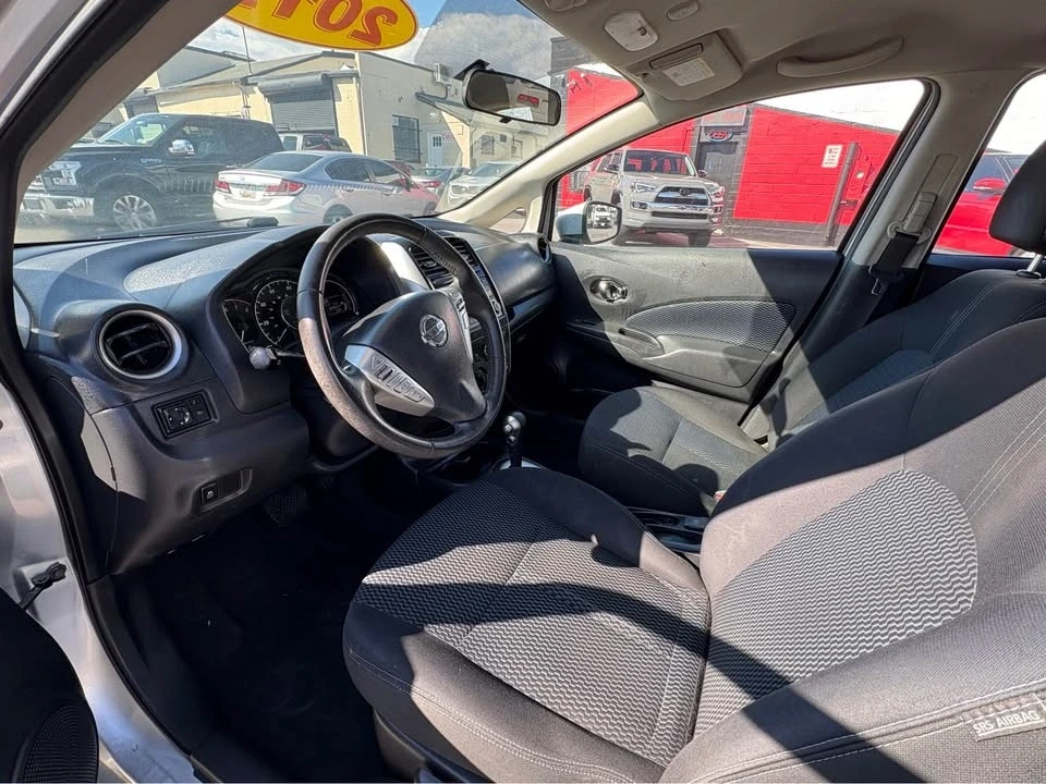 2015 Nissan Versa - Image 4 of 11