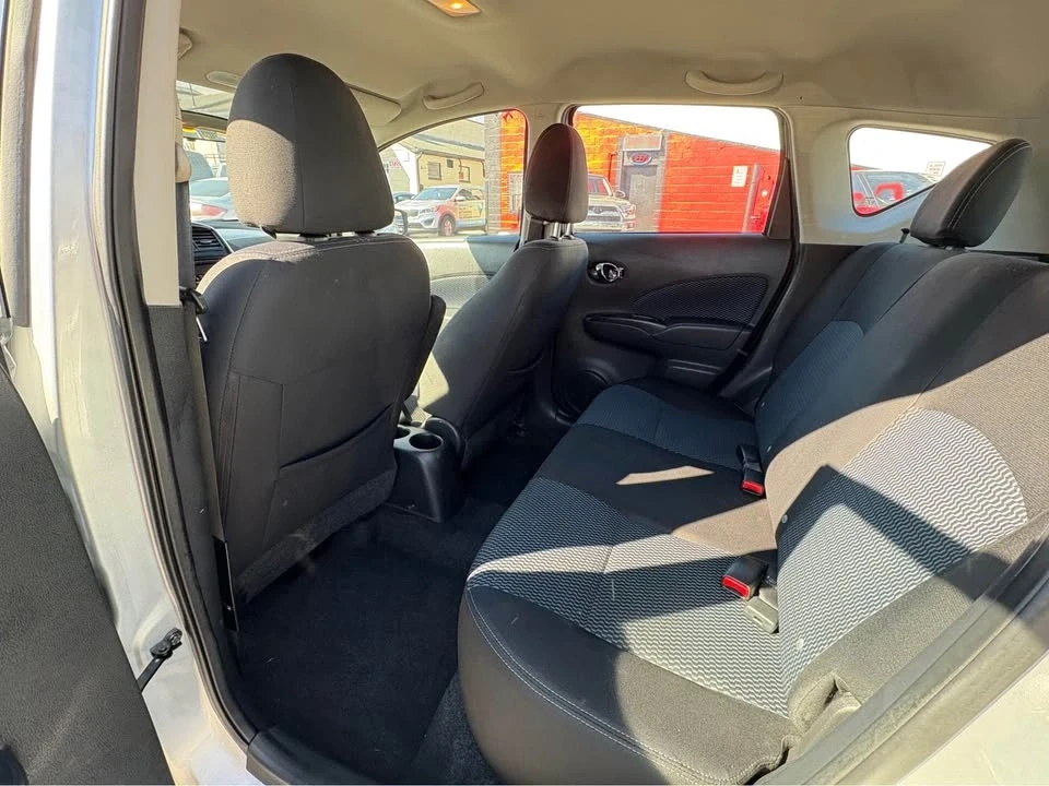 2015 Nissan Versa - Image 5 of 11