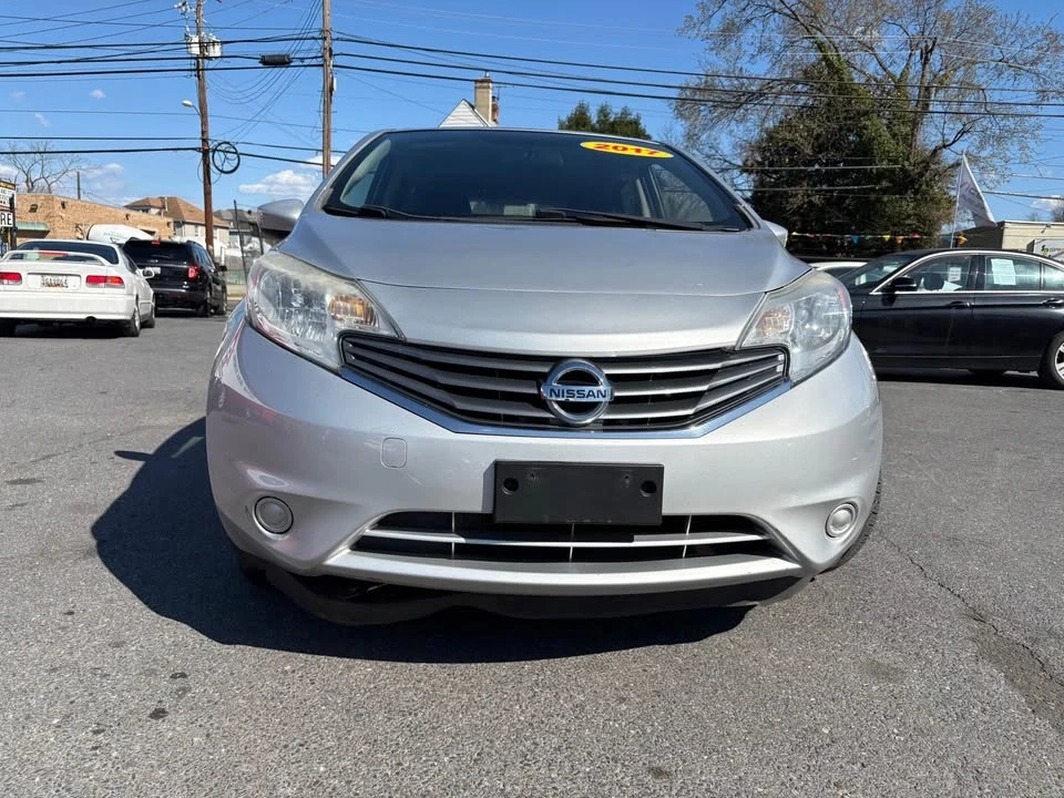 2015 Nissan Versa - Image 10 of 11
