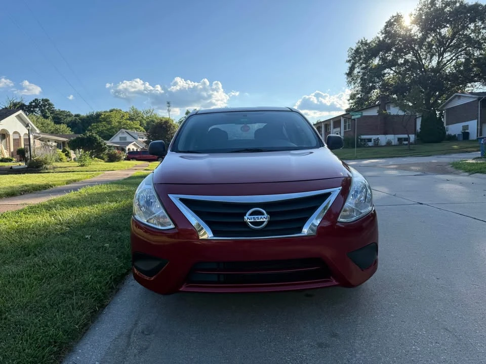 2015 Nissan Versa - Image 7 of 8