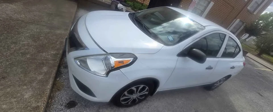 2015 Nissan Versa - Image 3 of 6