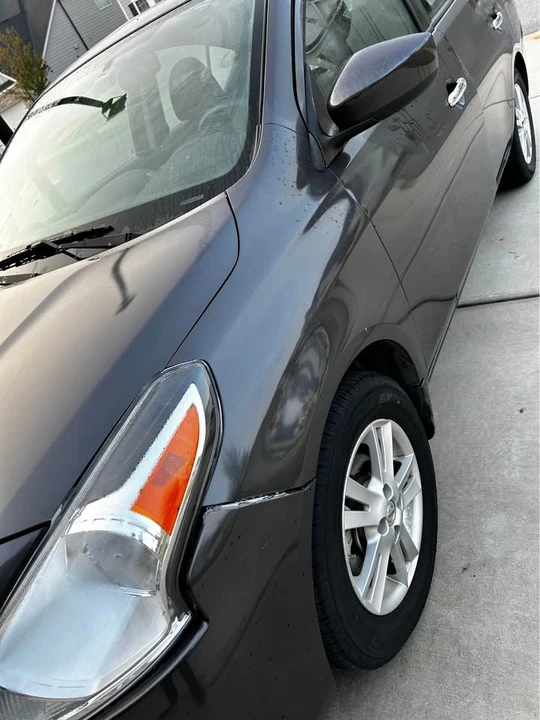 2015 Nissan Versa - Image 3 of 8