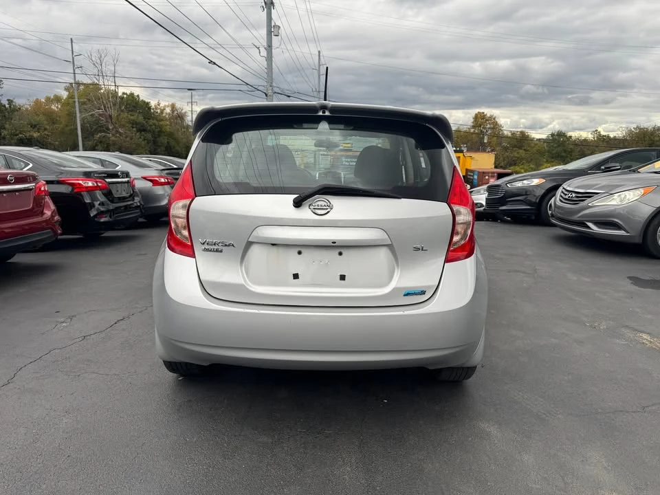 2015 Nissan Versa - Image 4 of 18
