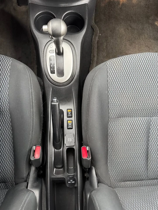 2015 Nissan Versa - Image 14 of 18
