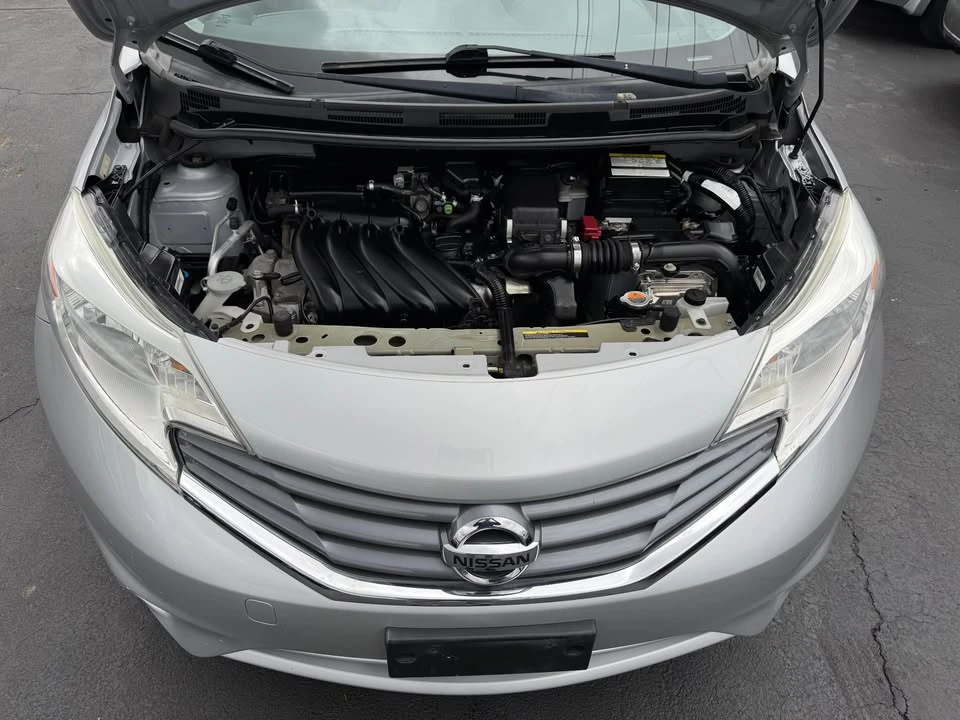 2015 Nissan Versa - Image 15 of 18