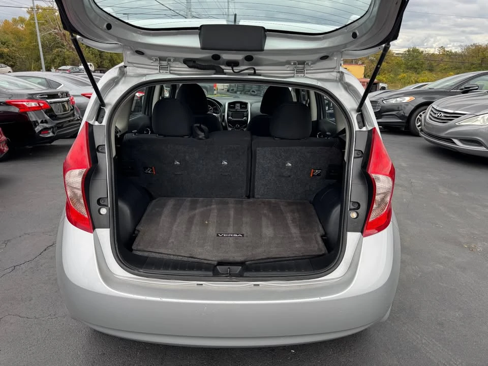 2015 Nissan Versa - Image 16 of 18
