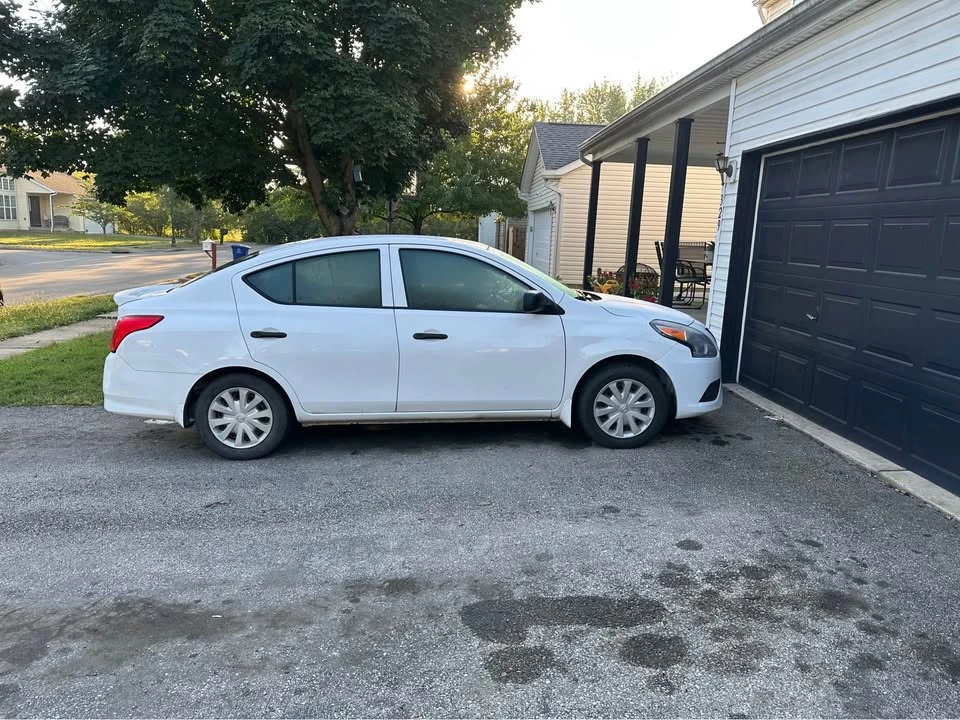 2015 Nissan Versa - Image 7 of 7