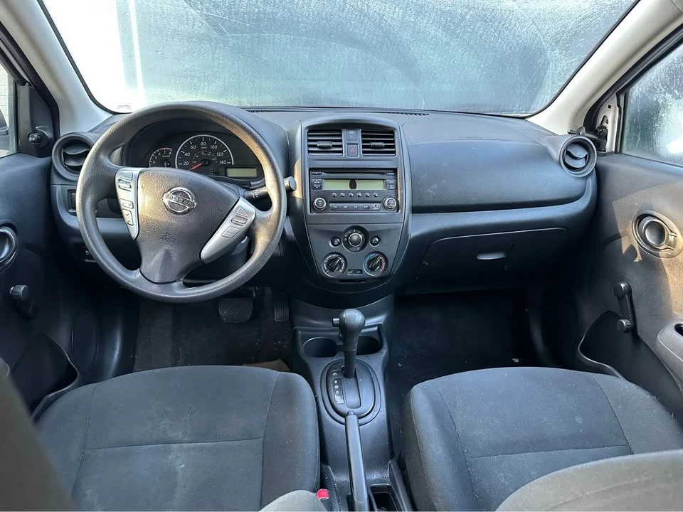 2015 Nissan Versa - Image 4 of 7
